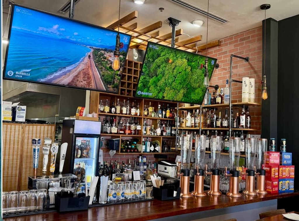 Clay Pot bar with full liquor selection